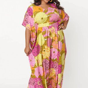 Unique Vintage Burton Floral 70s Caftan Maxi Dress XL